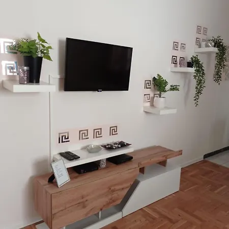 Zenta 아파트 *